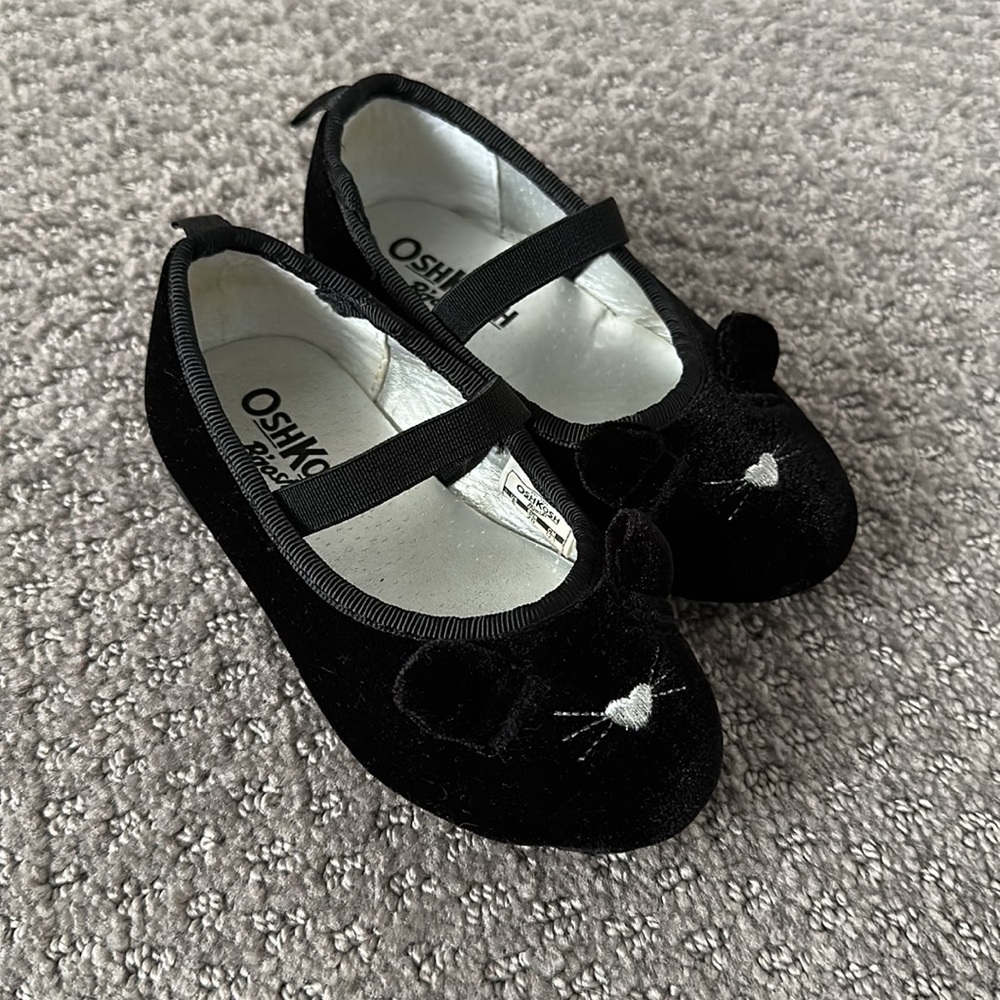•OSHKOSH B’GOSH• Baby Girl Black Flats